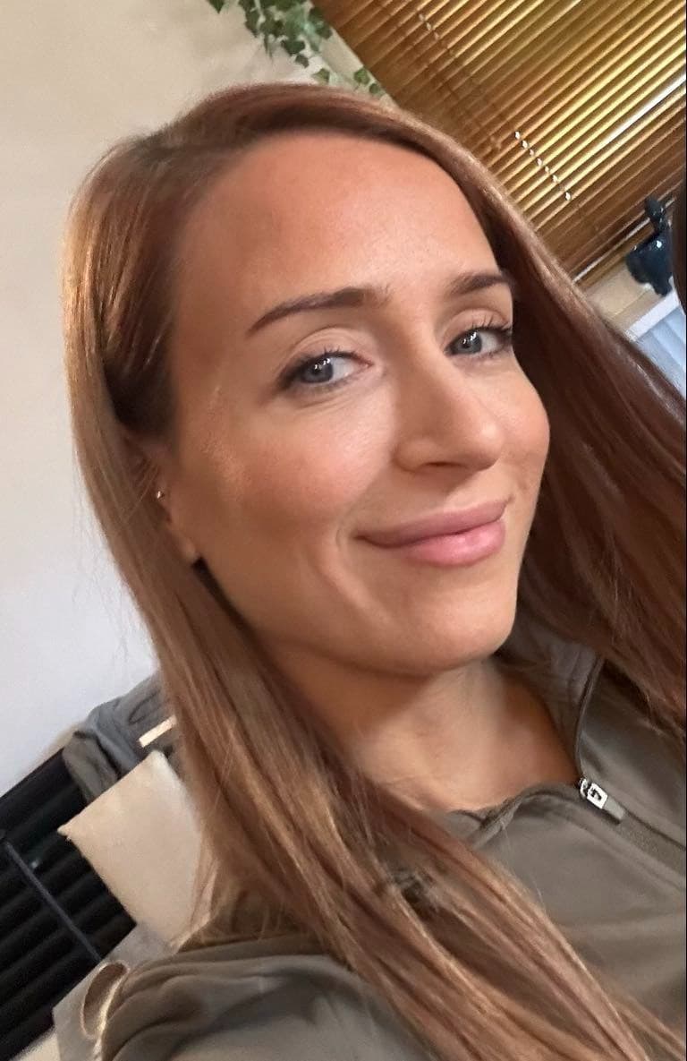 Alice, 23, from Belgium