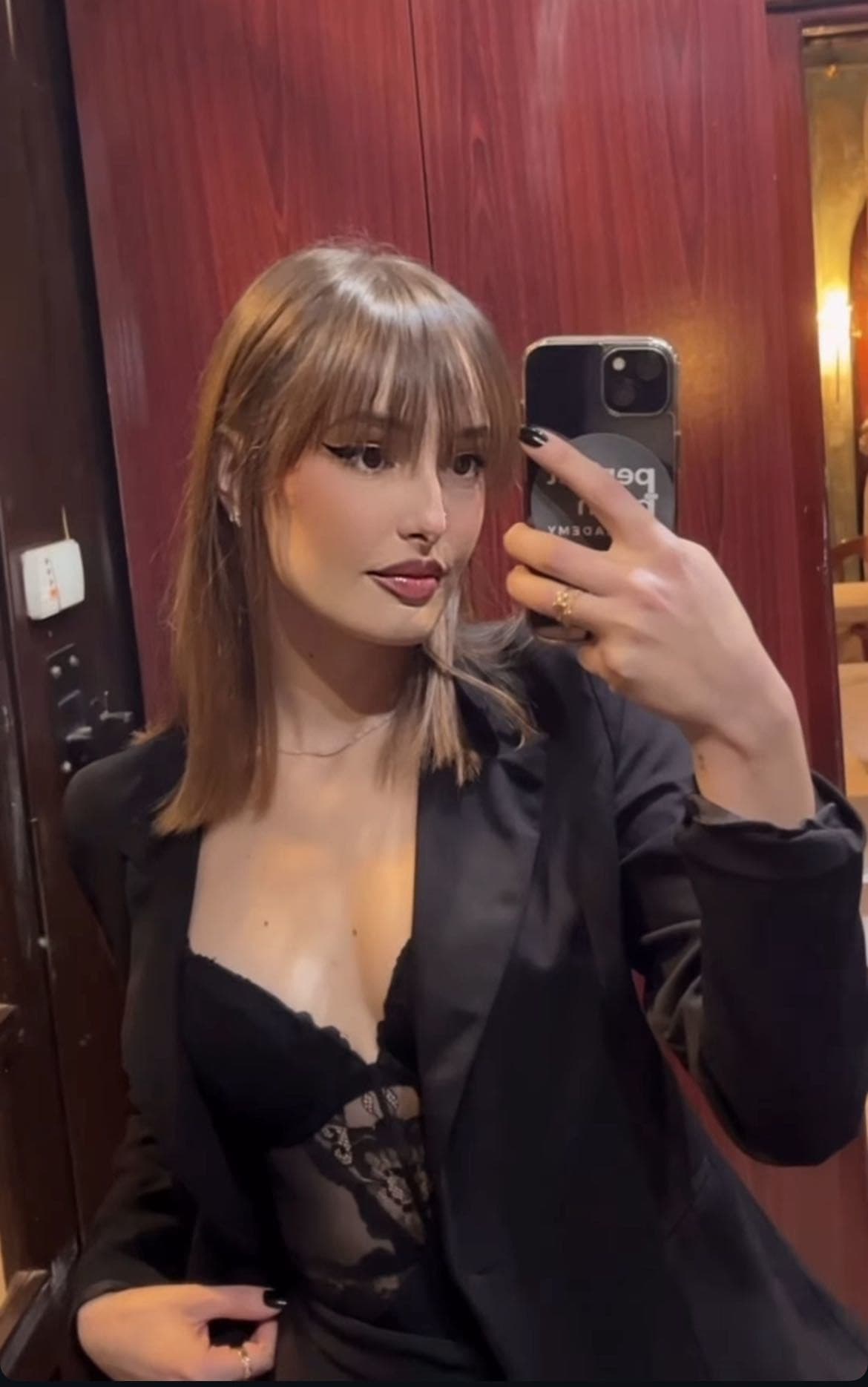 Melodie, 23, from Hungary