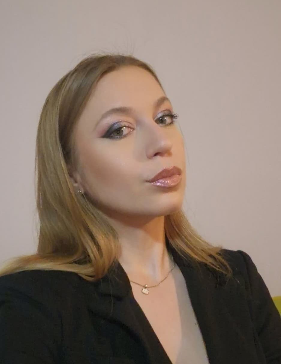 Skye, 22, from United States